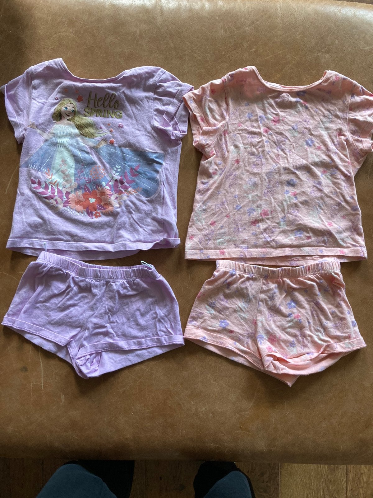 2 Setjes Frozen Pyjama/Nachtkleding voor Meisjes, Ophalen of Verzenden, Gebruikt, Meisje, Nacht- of Onderkleding