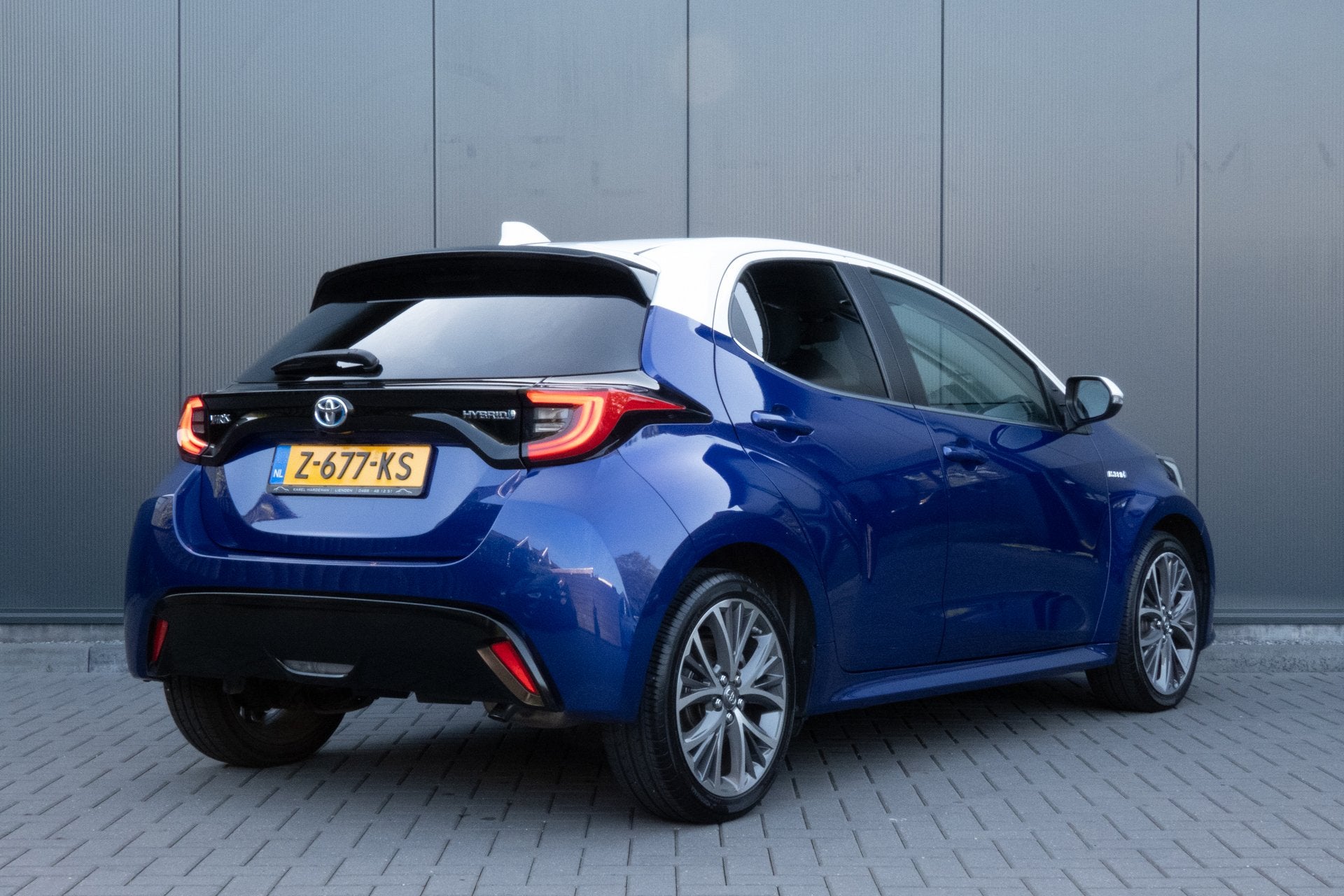 Toyota Yaris 1.5 Hybrid 115 First Edition | JBL | Head Up |, 450 kg, Gebruikt, Euro 6, Blauw