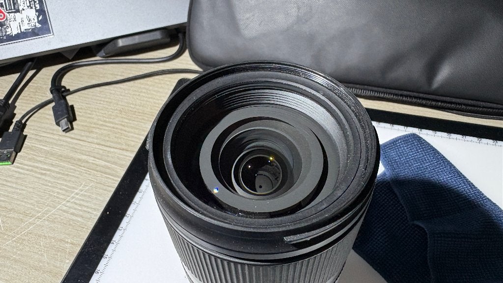 Foto 9 van Sony A6700 + Tamron 17-70mm F/2.8 met accessoires