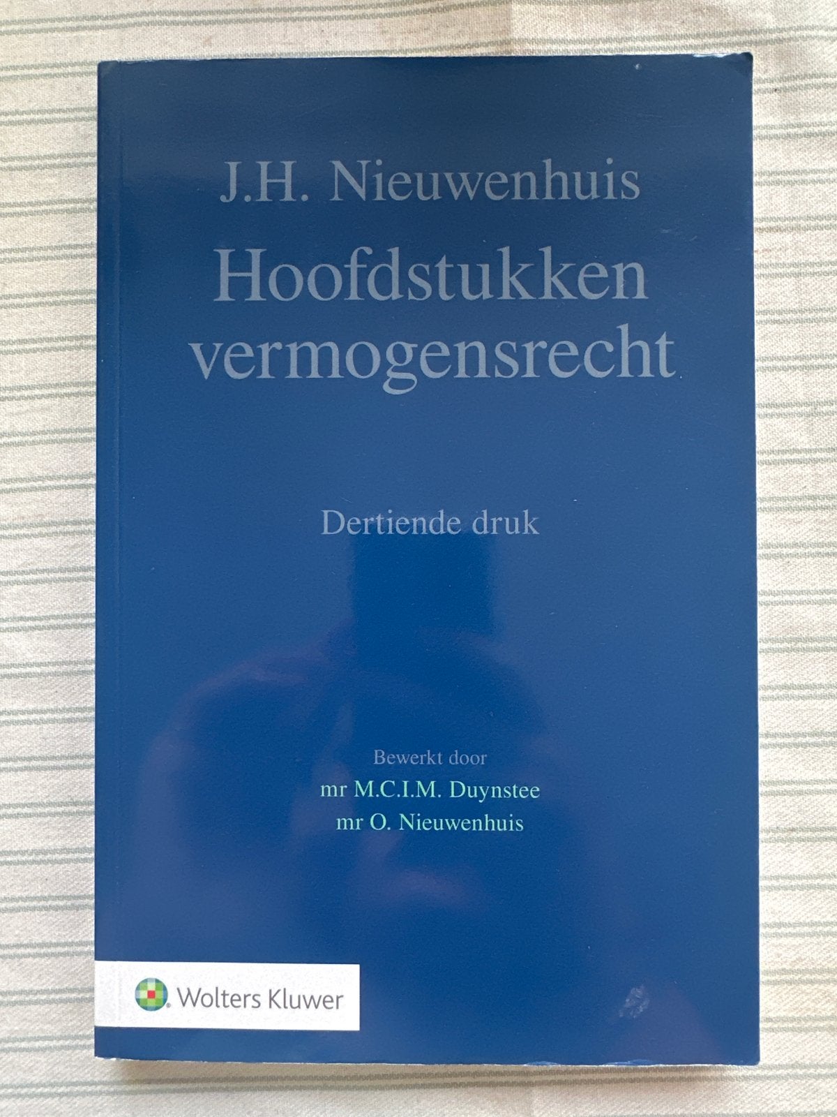 Hoofdstukken vermogensrecht, Ophalen of Verzenden, Zo goed als nieuw, WO