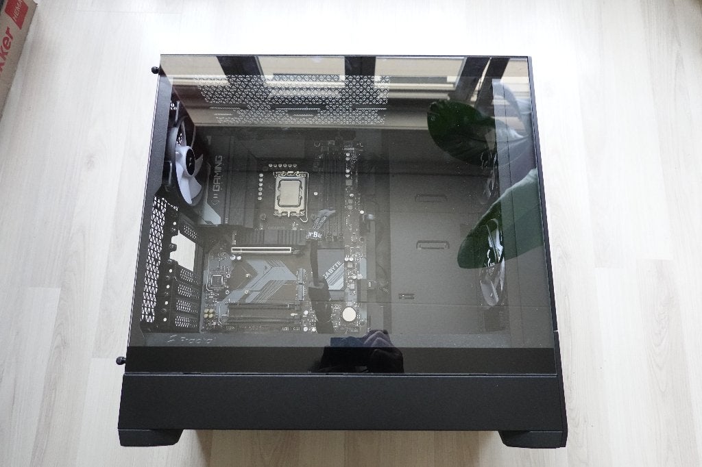 Intel I9 12900 processor op moederboard met kast, Computers en Software, Processors, Gebruikt, Intel Core i9, 16-core, 2 tot 3 Ghz