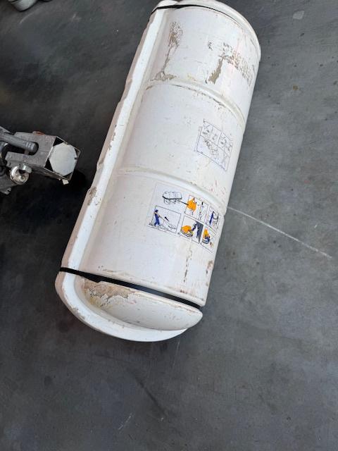 Reddingsboot in capsule, Watersport en Boten, Ophalen, Gebruikt, Overige typen