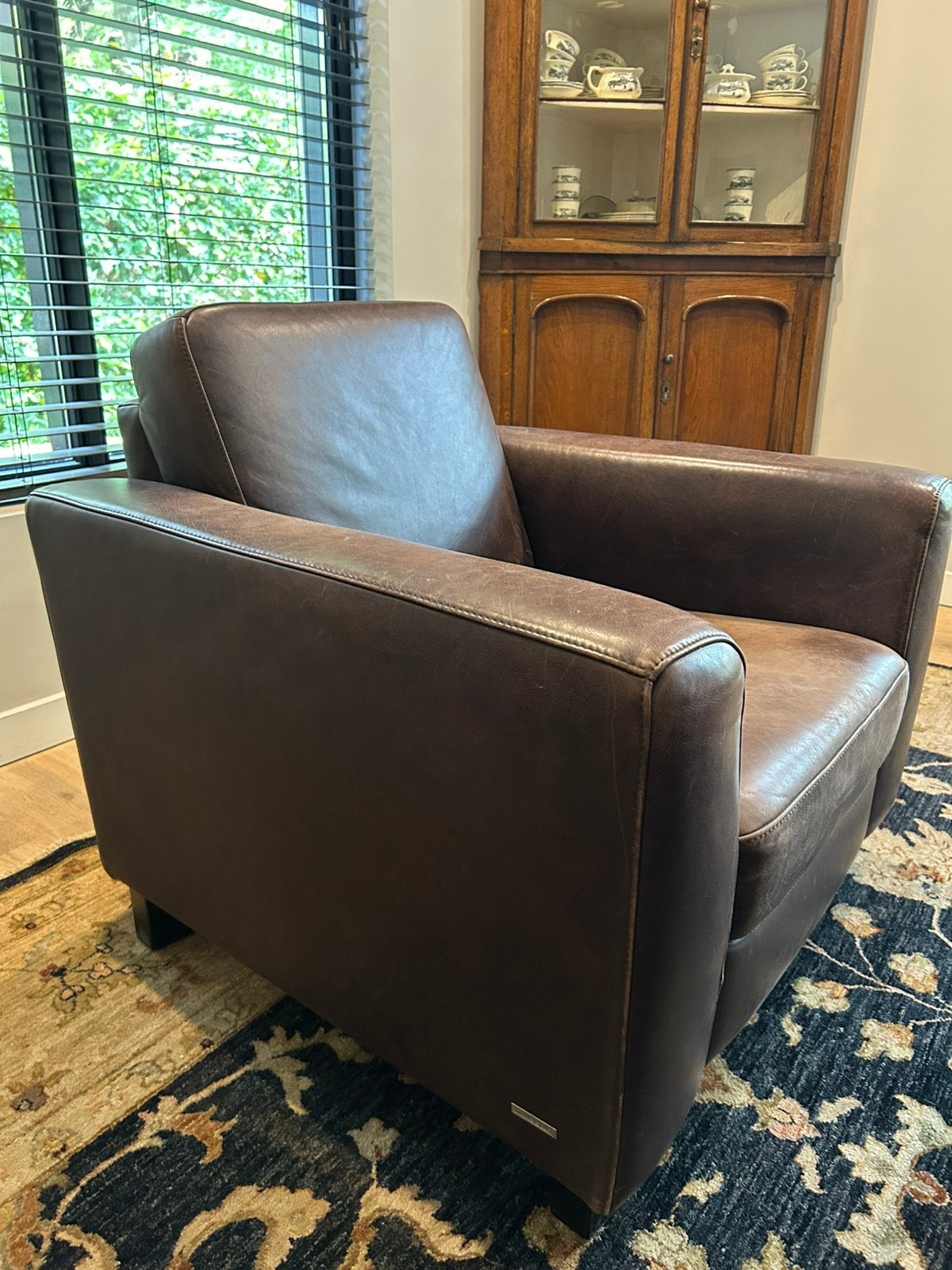 2 bruine leren fauteuils, Ophalen, Zie foto, Gebruikt, 50 tot 75 cm