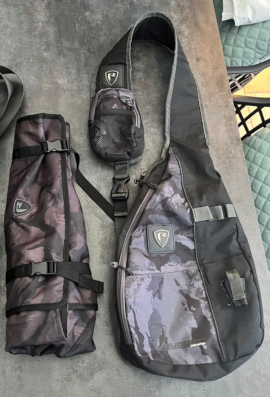Aangeboden; fox rage sling bag + fox tool wrap incl tangen., Watersport en Boten, Ophalen, Zo goed als nieuw, Overige typen