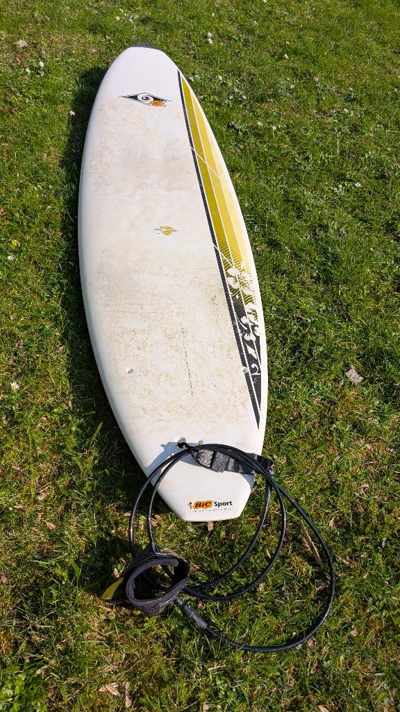 Beginner-surfplank BIC Sport Mini Malibu 7'3" met tas!, Ophalen, Gebruikt, Longboard, Met koord