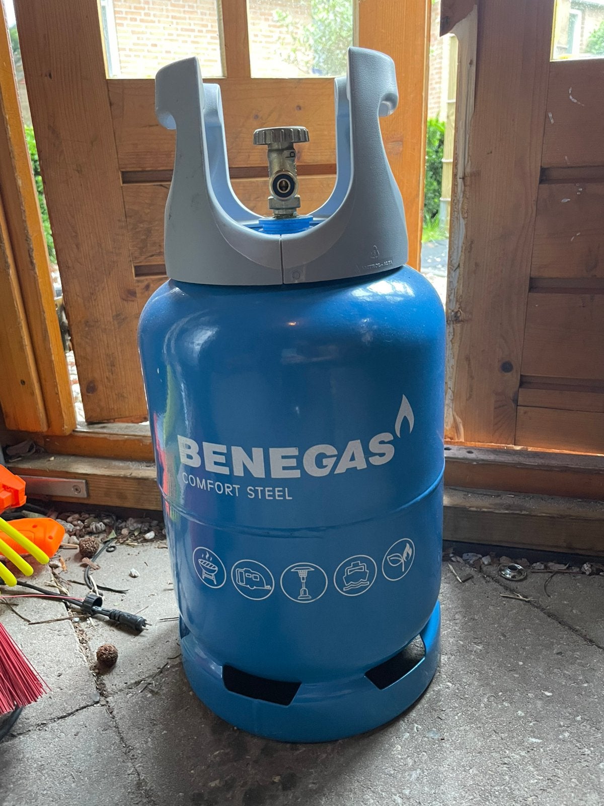 Gasfles Benegas Comfort Steel 6kg, Caravans en Kamperen, Kampeeraccessoires, Ophalen, Zo goed als nieuw