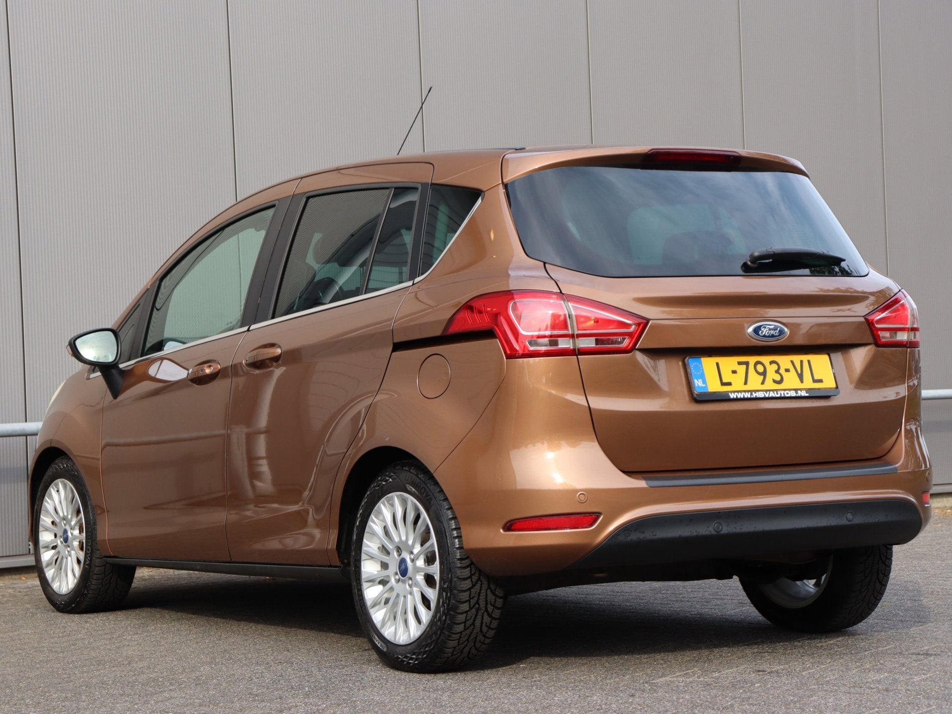 Foto 8 van Ford B-Max 1.0 EcoBoost Titanium navi LM airco