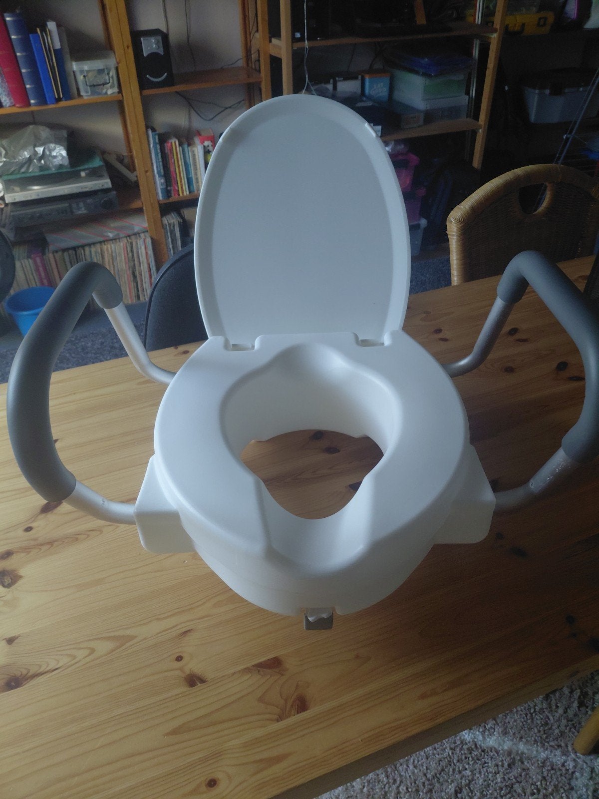 Toilet  verhoger, Ophalen, Zo goed als nieuw