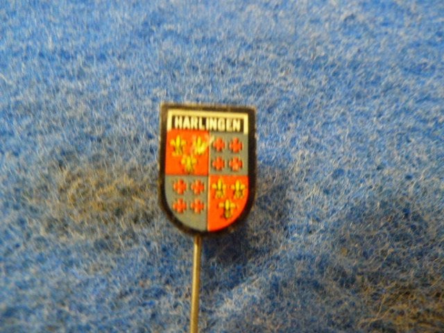 Speldje Harlingen, Verzamelen, Speldjes, Pins en Buttons, Ophalen of Verzenden, Zo goed als nieuw, Overige onderwerpen