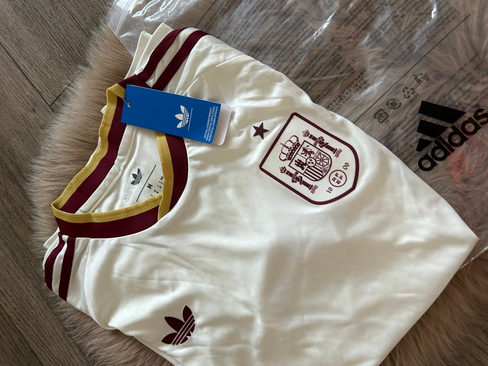 Spanje wk uit shirt, Maat M, Verzenden, Nieuw, Shirt