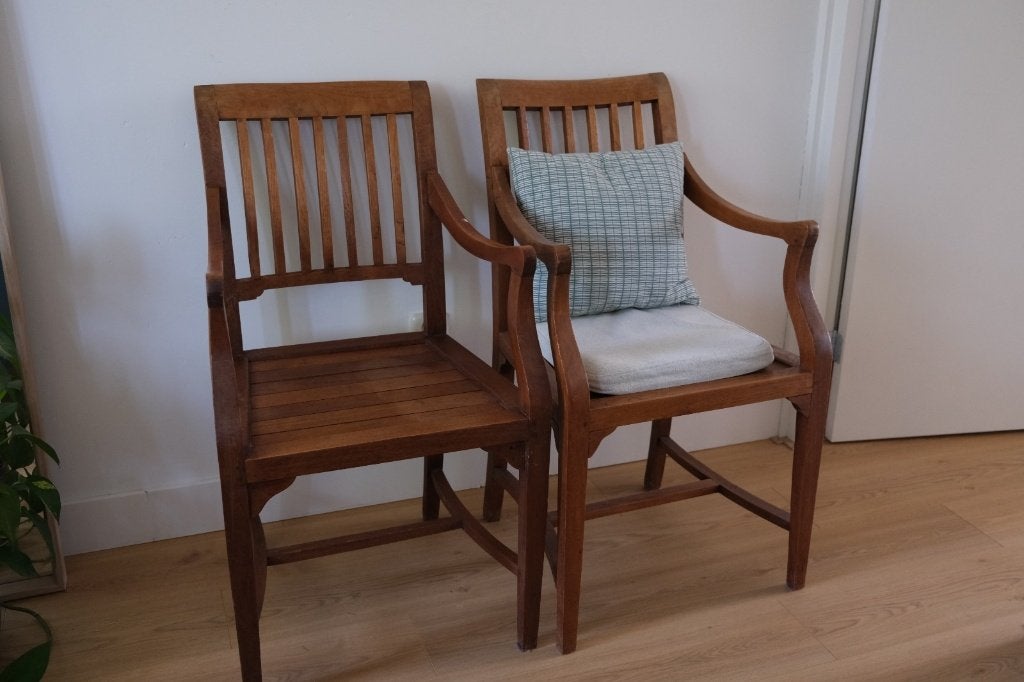 Twee vintage houten stoelen, Ophalen, Gebruikt, Twee, Bruin