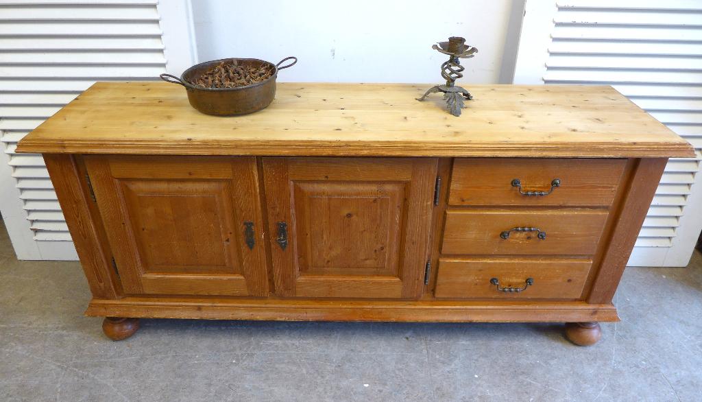 Prachtig landelijk grenen dressoir, Huis en Inrichting, Kasten | Dressoirs, Gebruikt, 150 tot 200 cm, 25 tot 50 cm, Met lade(s)