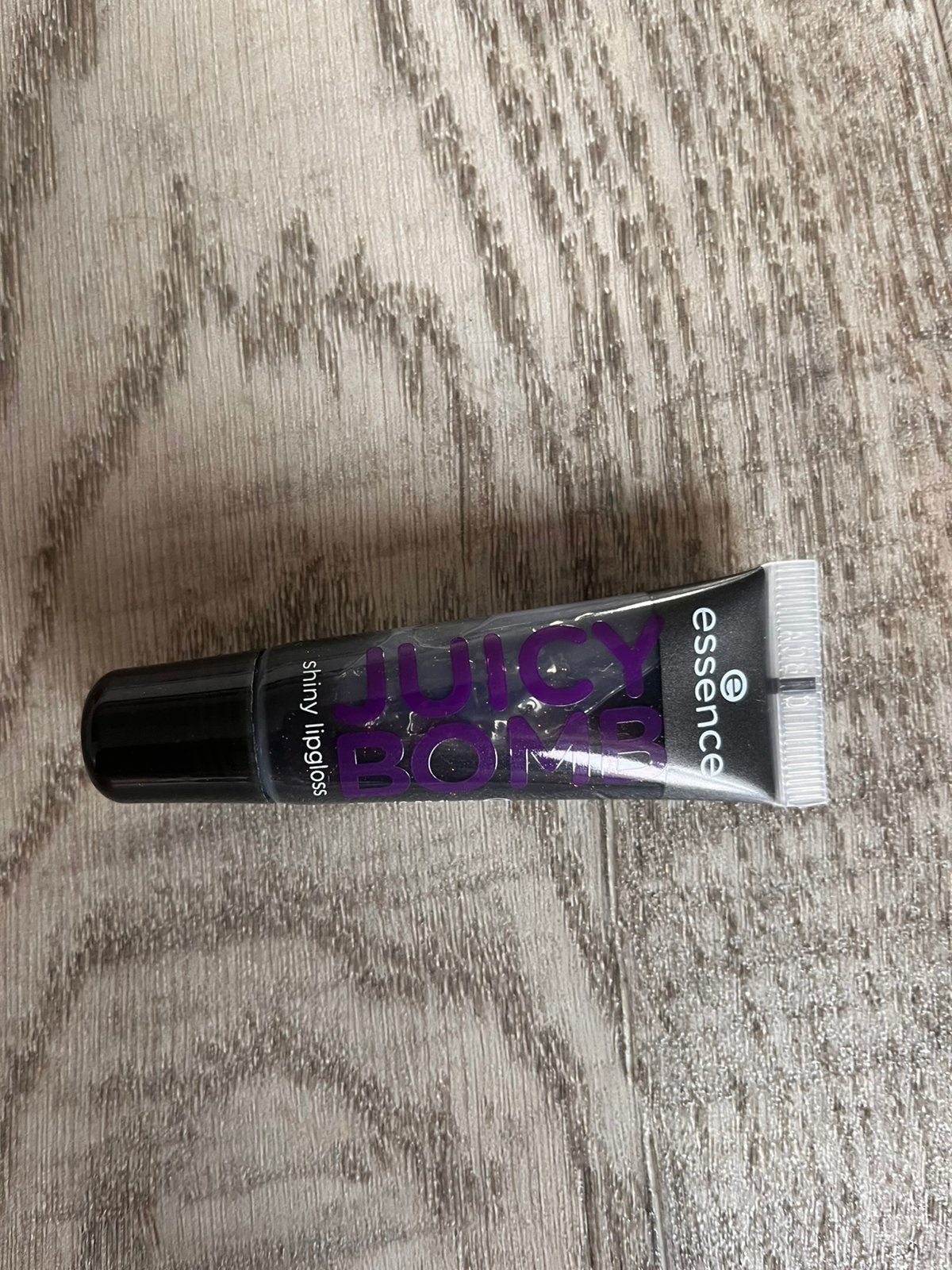 Essence juicy bomb #13 Allergic to color NIEUW, Sieraden, Tassen en Uiterlijk, Uiterlijk | Cosmetica en Make-up, Nieuw, Ophalen of Verzenden