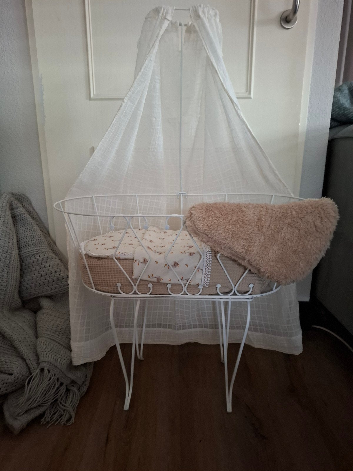 Poppenwiegje, Ophalen of Verzenden, Babypop