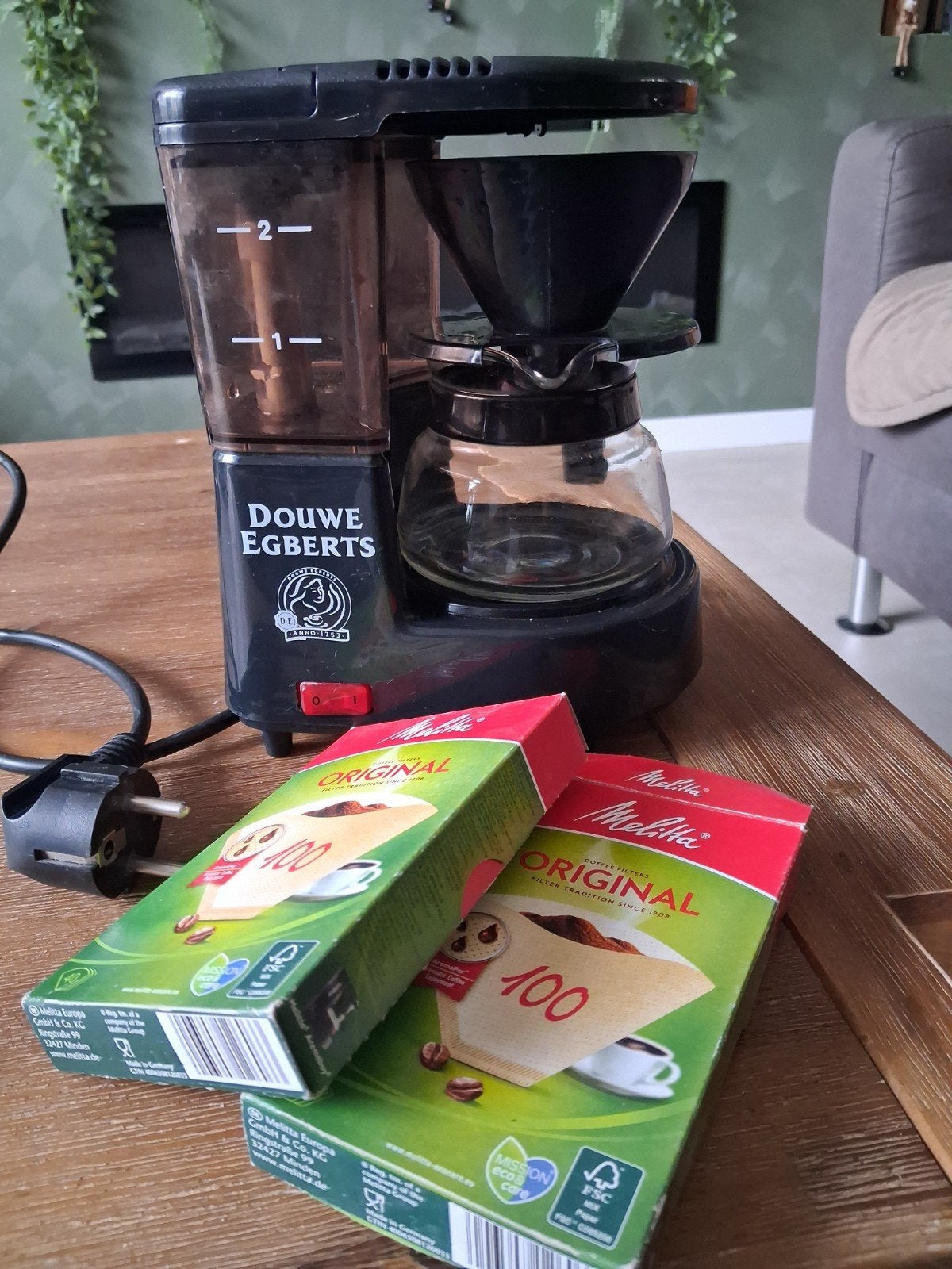 Douwe Egberts Koffiezetapparaat 2 kopjes, Ophalen, Gebruikt, Koffiemachine, Gemalen koffie