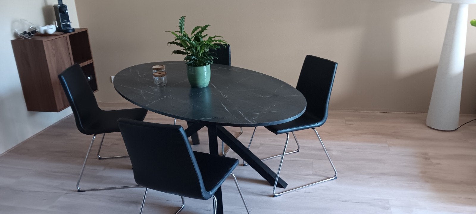 4 x Ikea Lillanas eetkamerstoelen, Huis en Inrichting, Ophalen, Zwart, Overige materialen, Zo goed als nieuw