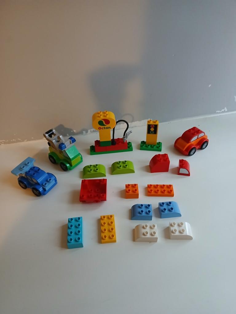 Duplo auto's en tankstation set, Ophalen of Verzenden, Gebruikt, Complete set, Duplo