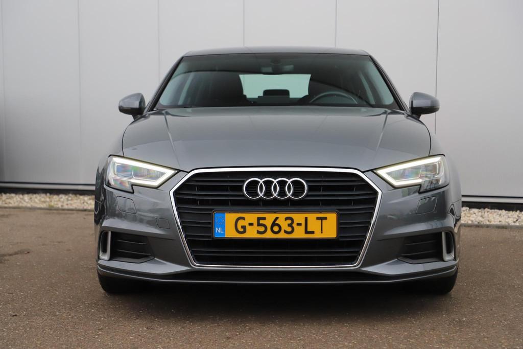 Audi A3 Limousine 35 TFSI CoD Advance 150PK Automaat Virtual, Auto's, Euro 6, 4 cilinders, Startonderbreker, Sedan