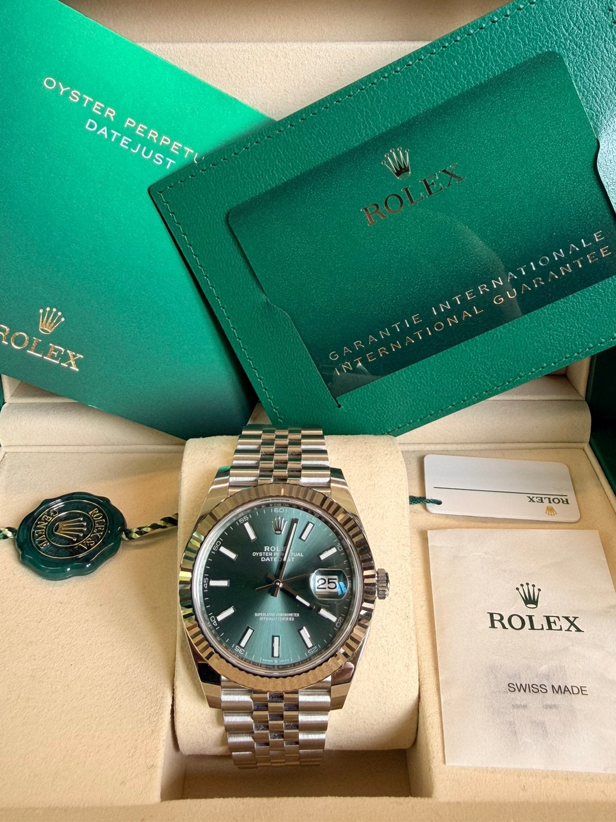 Rolex Datejust 41mm Green Jubilee 126334 Nieuw 2026, Ophalen, Staal, Polshorloge, Nieuw