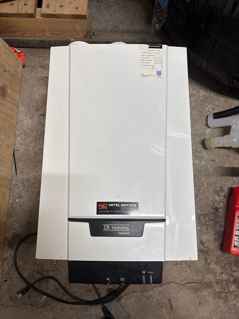 Remeha Tzerra M 39c PLUS CV-ketel, Ophalen, Gebruikt, Hoog rendement (Hr), Cv-ketel of Combi-ketel