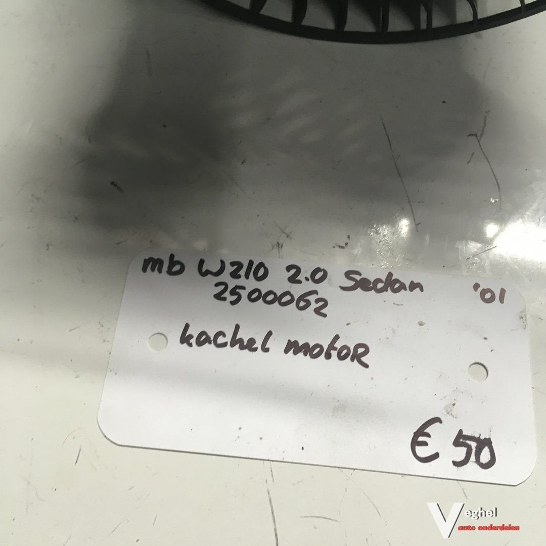 Mercedes W210 2001  sedan   2500062    Kachelmotor, Gebruikt, -, -, Ophalen of Verzenden