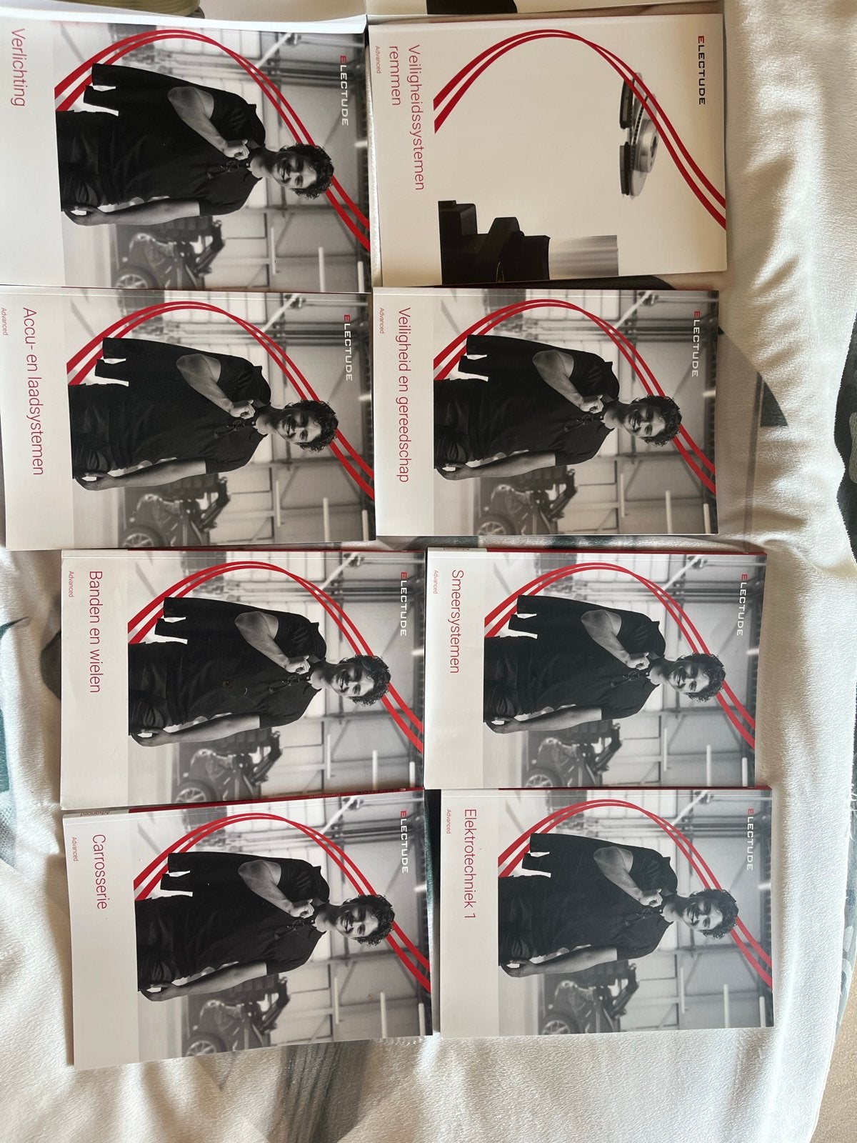Electude Advanced lesboeken (14 stuks), Ophalen of Verzenden, Beta, Nieuw, MBO