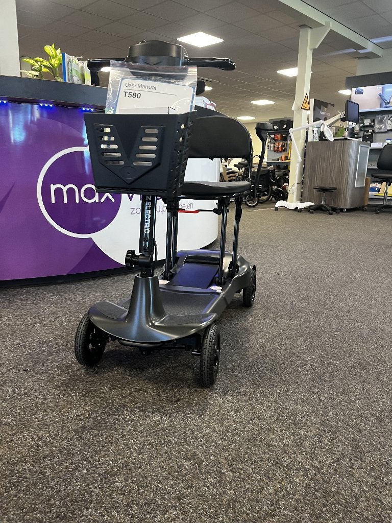 SKY T580 Carbon | Slechts 12 KG | Opvouwbare Scootmobiel, Diversen, Brommobielen en Scootmobielen, 10 km/u of minder, Nieuw, TTZ