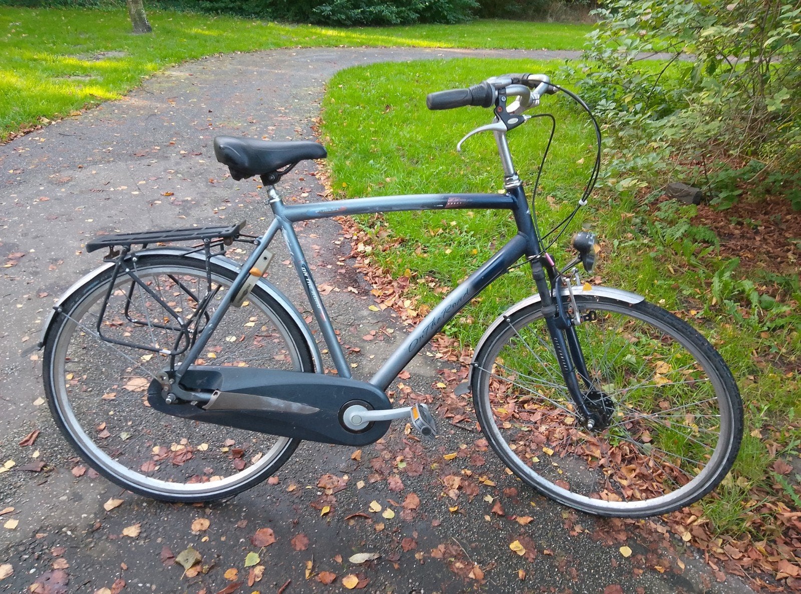 Goed werkende herenfiets 28 inch met wielslot en 1 sleutel, Fietsen en Brommers, Ophalen of Verzenden, Zo goed als nieuw, Overige merken