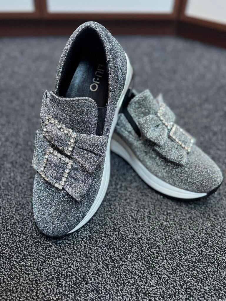 Zilveren glitter sneakers met strikjes van LIU JO maat 37, Overige kleuren, Ophalen of Verzenden, Sneakers of Gympen, Zo goed als nieuw