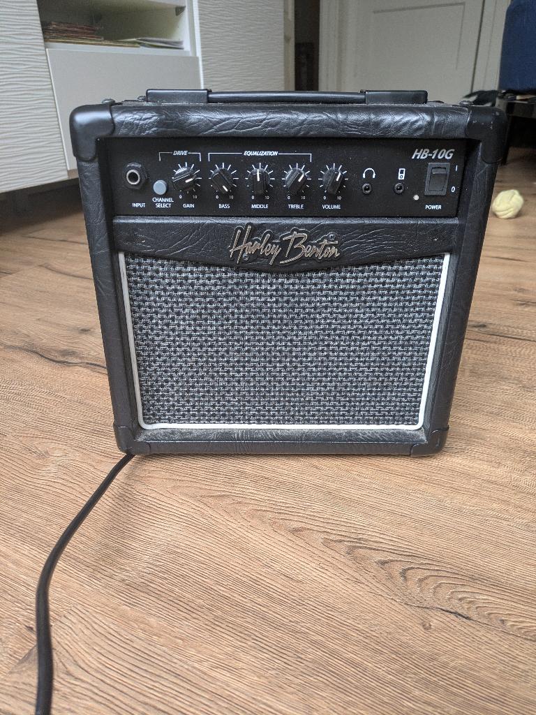 Harley Benton gitaar speaker, Muziek en Instrumenten, Ophalen of Verzenden, Gebruikt, Gitaar, Minder dan 50 watt