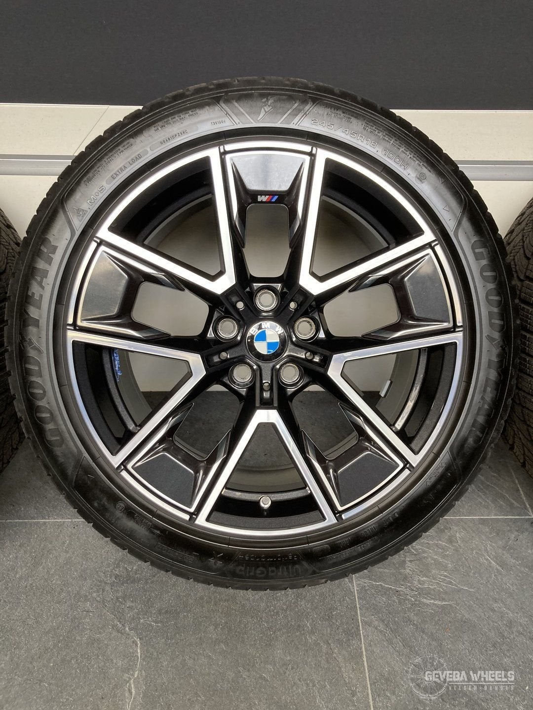 18” originele BMW i4 G26 velgen + winterbanden 858M 5x112  8, Auto-onderdelen, Banden en Velgen, 18 inch, -, -, Banden en Velgen