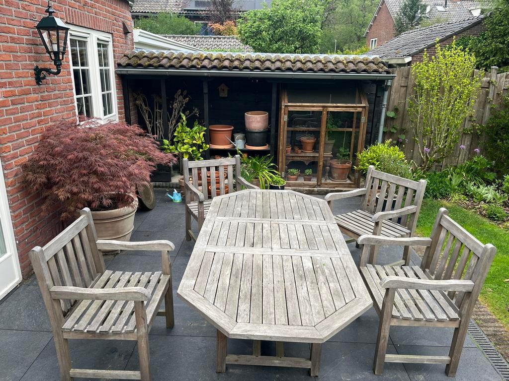 Robuuste Teakhouten Tuinset - tafel + 4 stoelen, Ophalen, Gebruikt, Teakhout