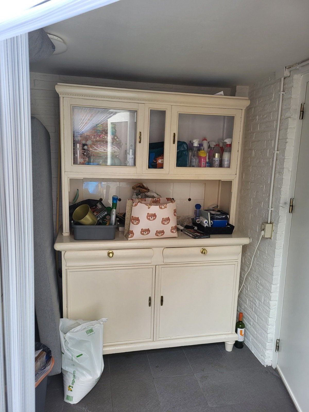 Te koop buffet kast, Ophalen of Verzenden, 25 tot 50 cm, 100 tot 150 cm, 200 cm of meer