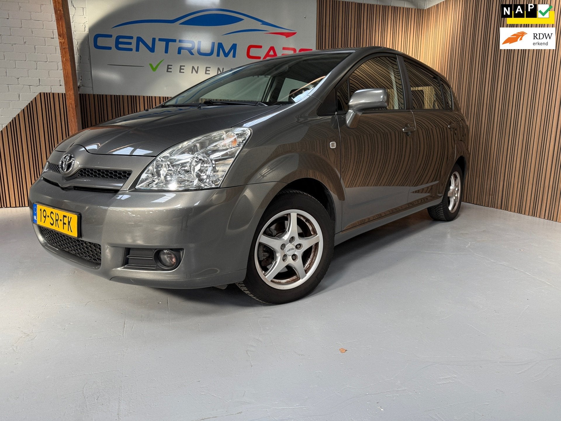 Toyota Verso 1.8 VVT-i Sol 7pers Automaat, Trekhaak, Cruise