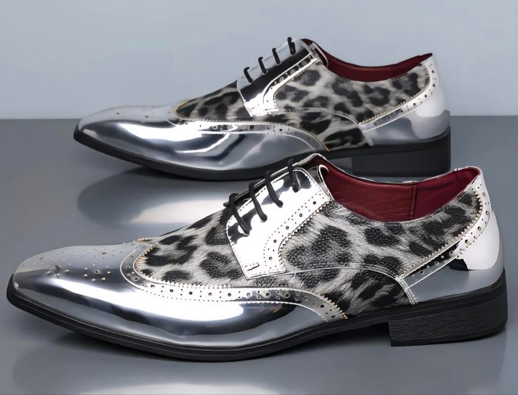 Zilverkleurige Brogues met Luipaardprint maat 42/43, Kleding | Heren, Schoenen, Overige kleuren, QRLQRL, Nieuw, Ophalen of Verzenden