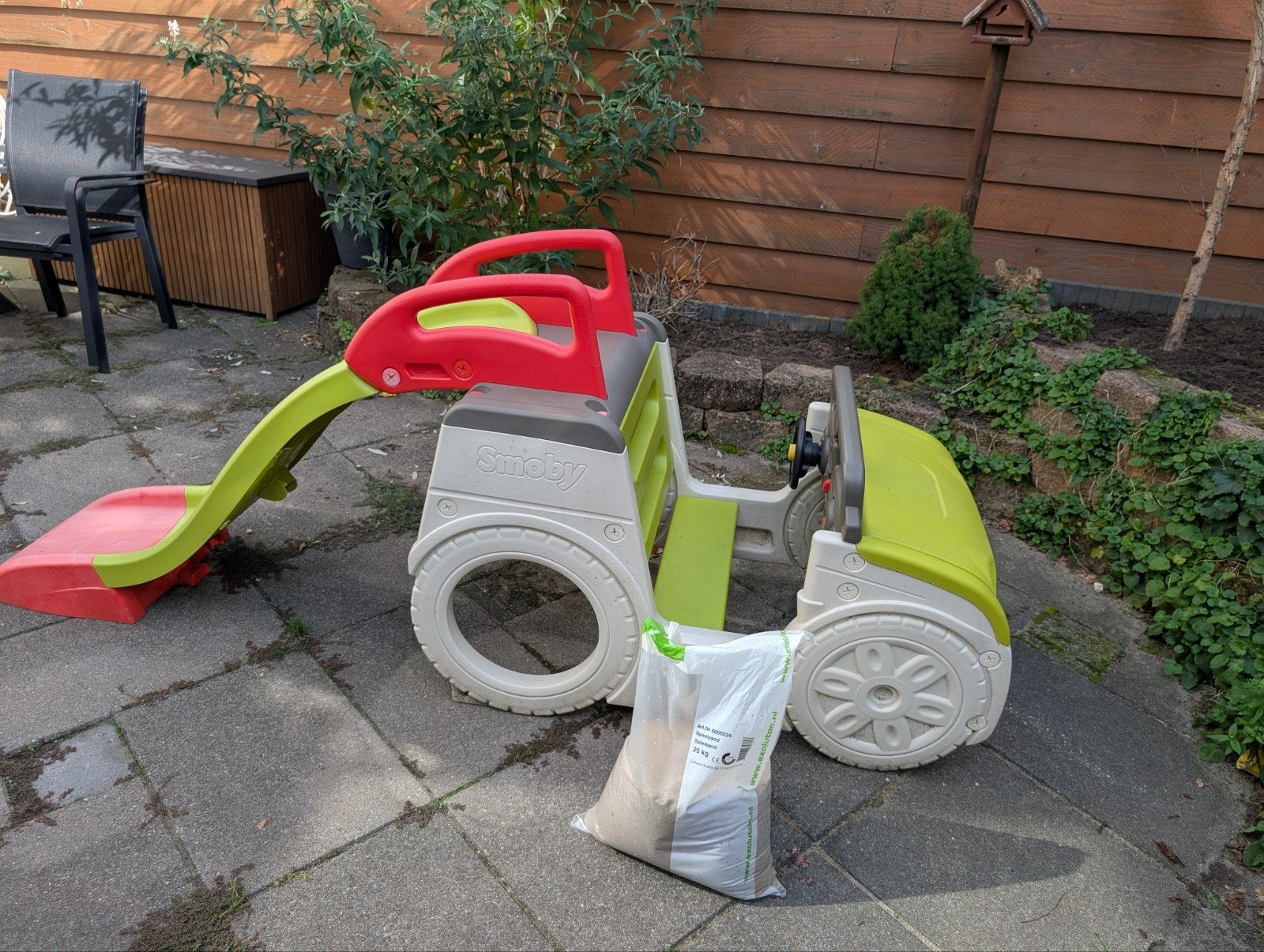 Smoby 3-in-1 Speelauto met Glijbaan en Zandbak, Ophalen