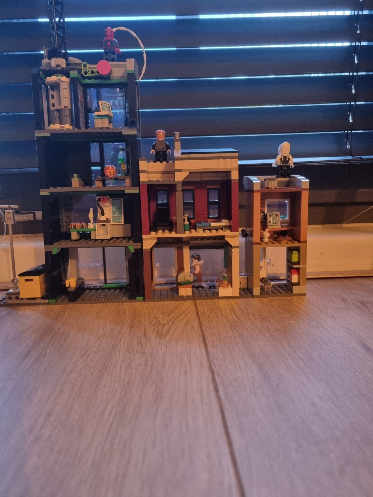 Lego spiderman vs oscorp inclusief originele doos, Ophalen, Zo goed als nieuw, Poppenhuis