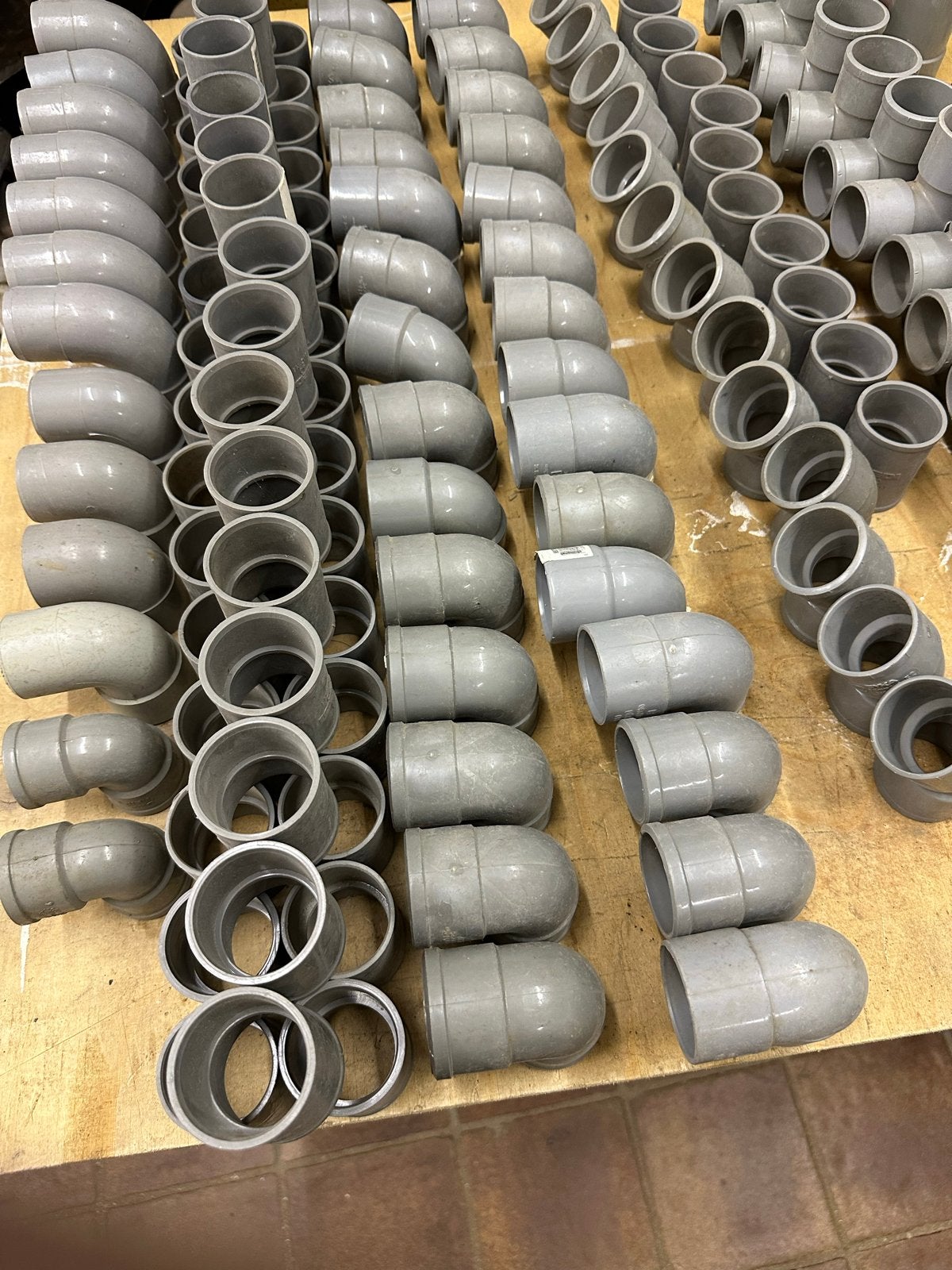 Nieuwe PVC hulpstukken en afvoerbuizen, Doe-het-zelf en Verbouw, Ophalen of Verzenden, Nieuw, Pvc, Afvoer
