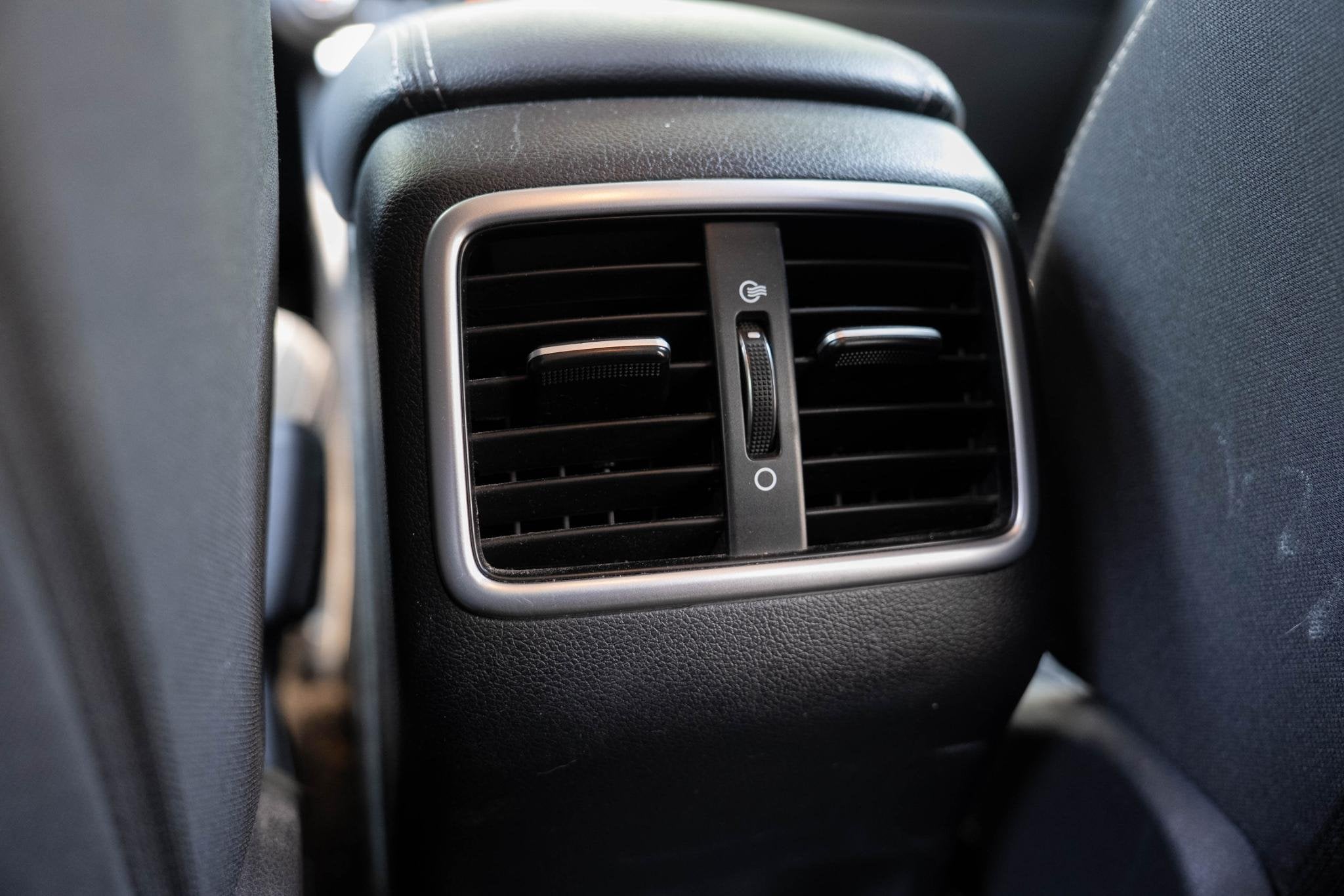 Foto 12 van Kia Sportage 1.6 T-GDI Black Edition | Navigatie | Carplay |