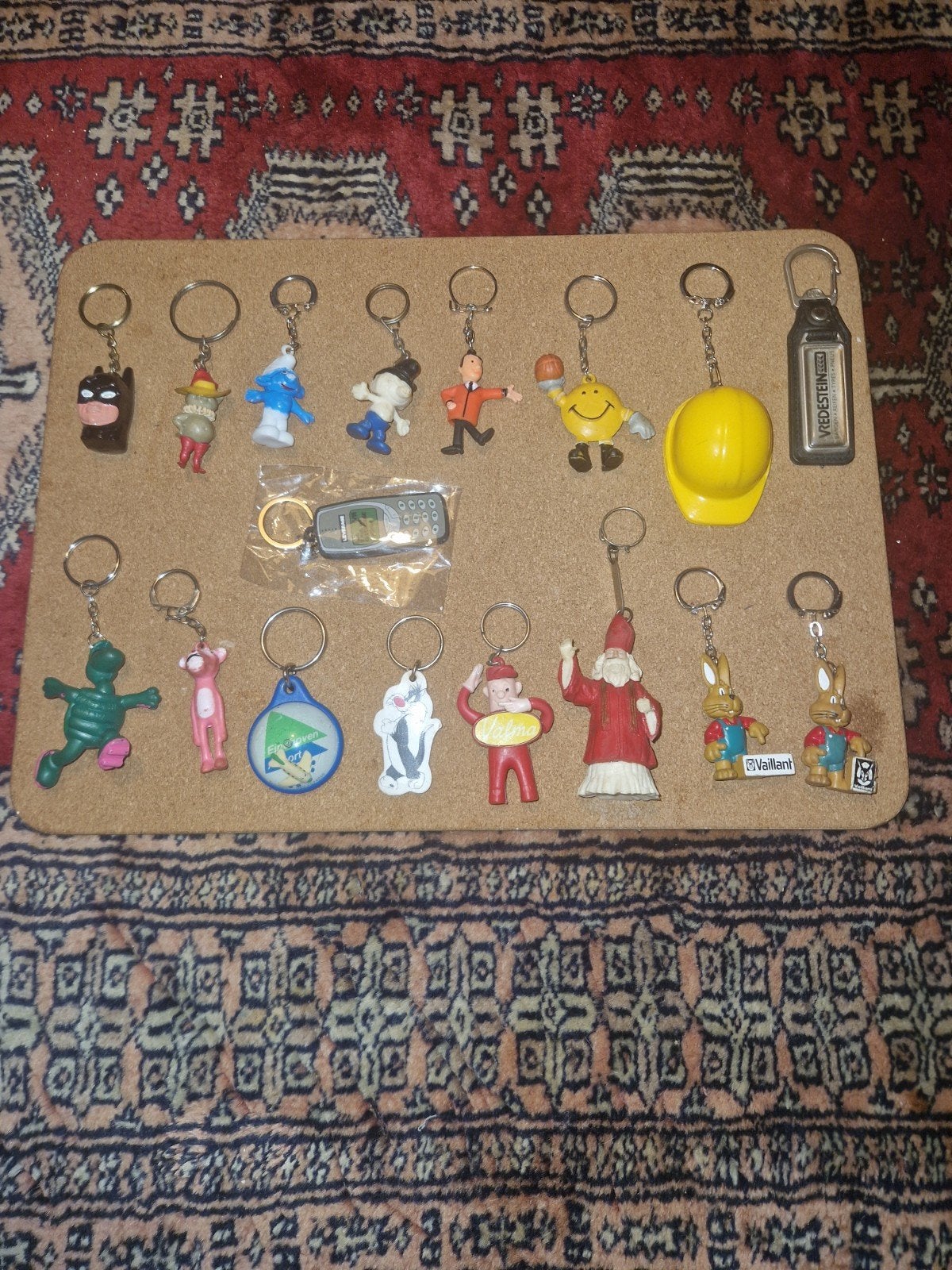 16 stuks Vintage oude Sleutelhangers in zeer goede staat, Verzamelen, Sleutelhangers, Ophalen of Verzenden, Zo goed als nieuw