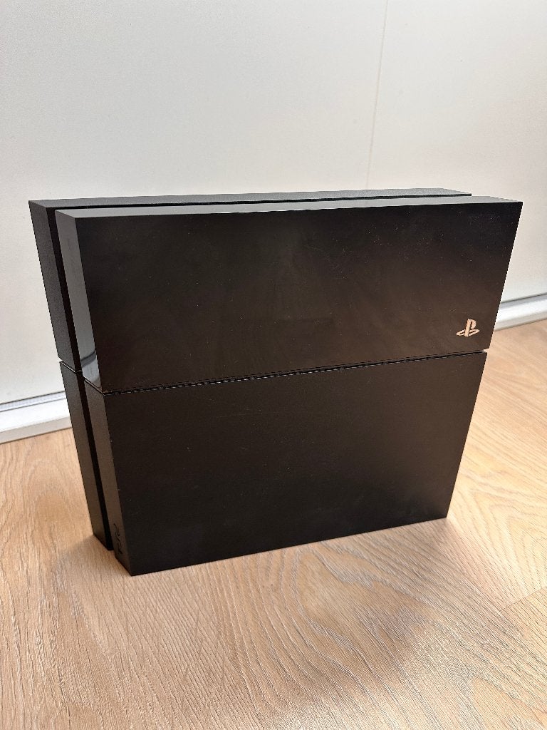 Sony Playstation 4 met 2 controllers en spellen, Ophalen, Met 2 controllers, Original, 500 GB