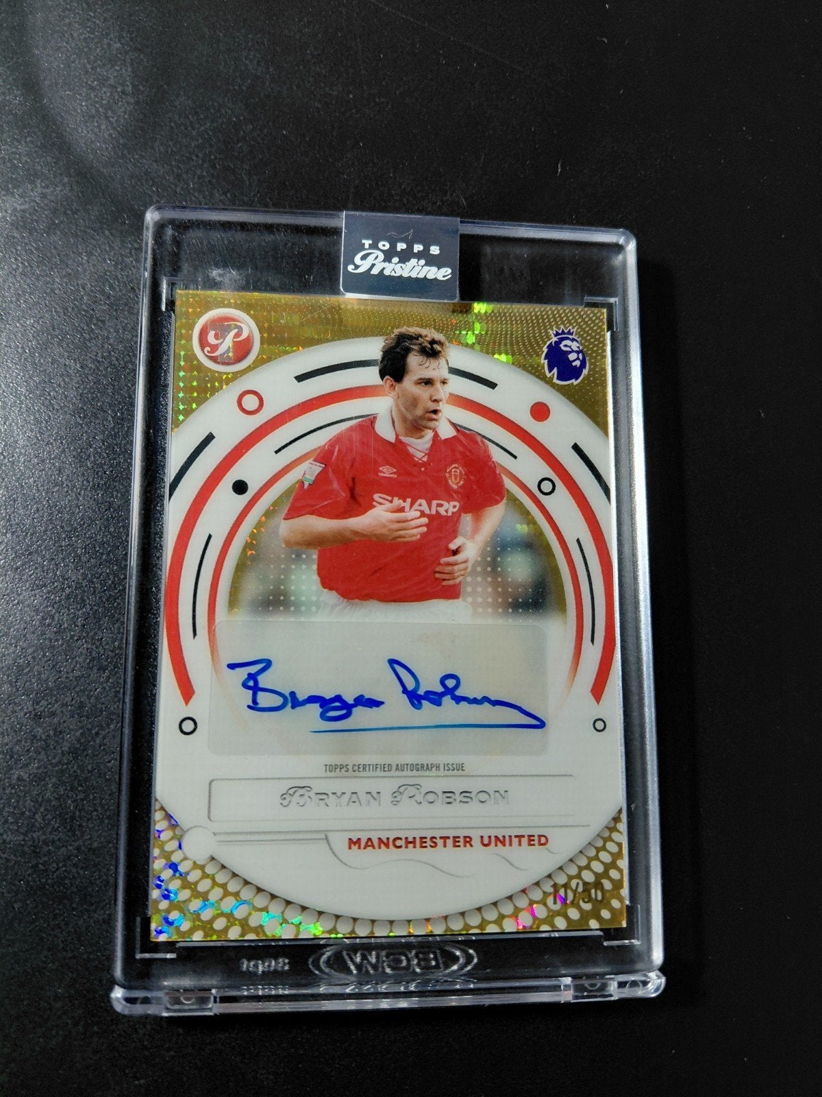 bryan robson 11/50 (autograph) topps pristine pl, Ophalen of Verzenden, Nieuw, Buitenlandse clubs, Spelerskaart