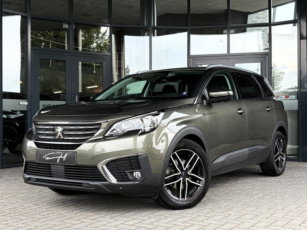 Peugeot 5008 1.2 PT - 7-PERS. - ORG. NL. - AFN. TREKH. - 17, Auto's, Voorwielaandrijving, Parkeersensor, Gebruikt, Euro 6