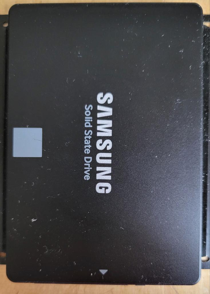 Samsung EVO 860 250GB SATA SSD, Computers en Software, Harde schijven, Intern, Gebruikt, Samsung SSD, Ophalen of Verzenden