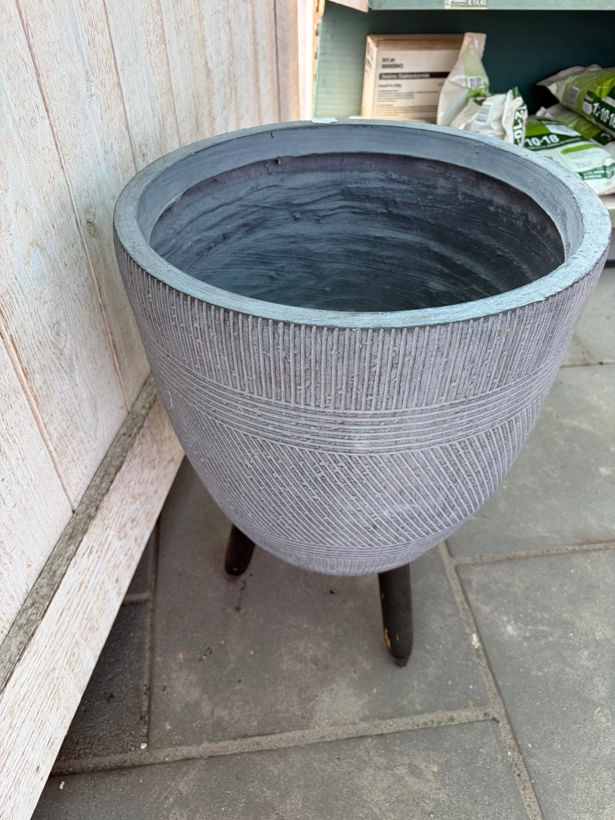 Bloempot op poot, Ophalen, Kunststof, Minder dan 30 cm, Rond