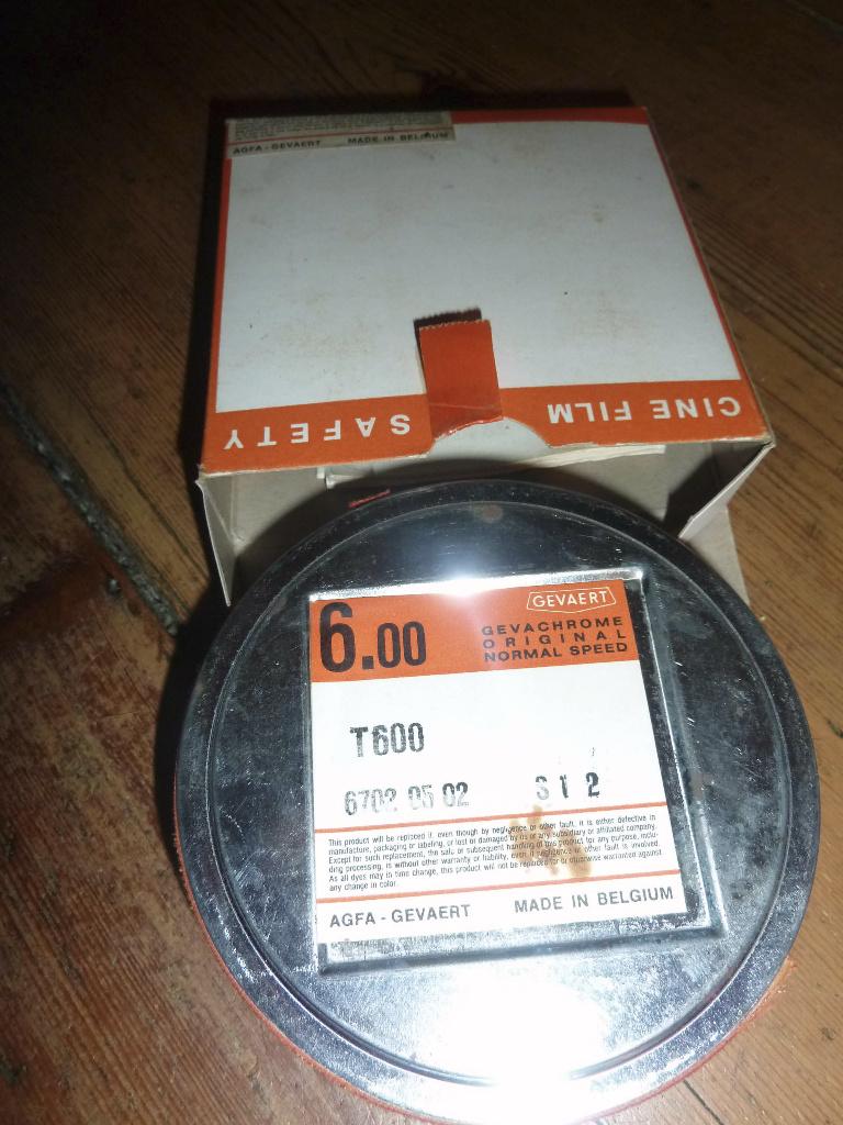 onbelichte 16mm film Agfa-Geveart 6.00 - T600 - 30mtr, Audio, Tv en Foto, Filmrollen, Ophalen of Verzenden, 16mm film