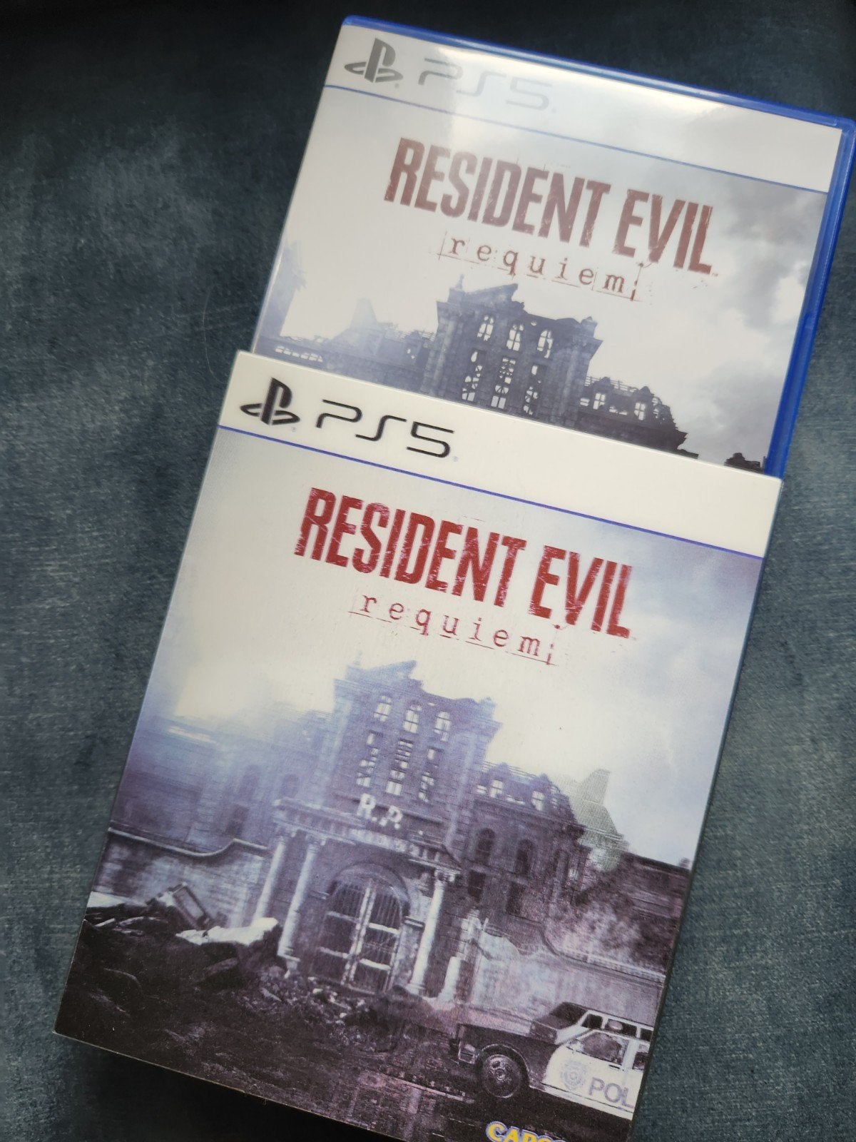 Resident evil requiem lenticular, Ophalen of Verzenden, Zo goed als nieuw
