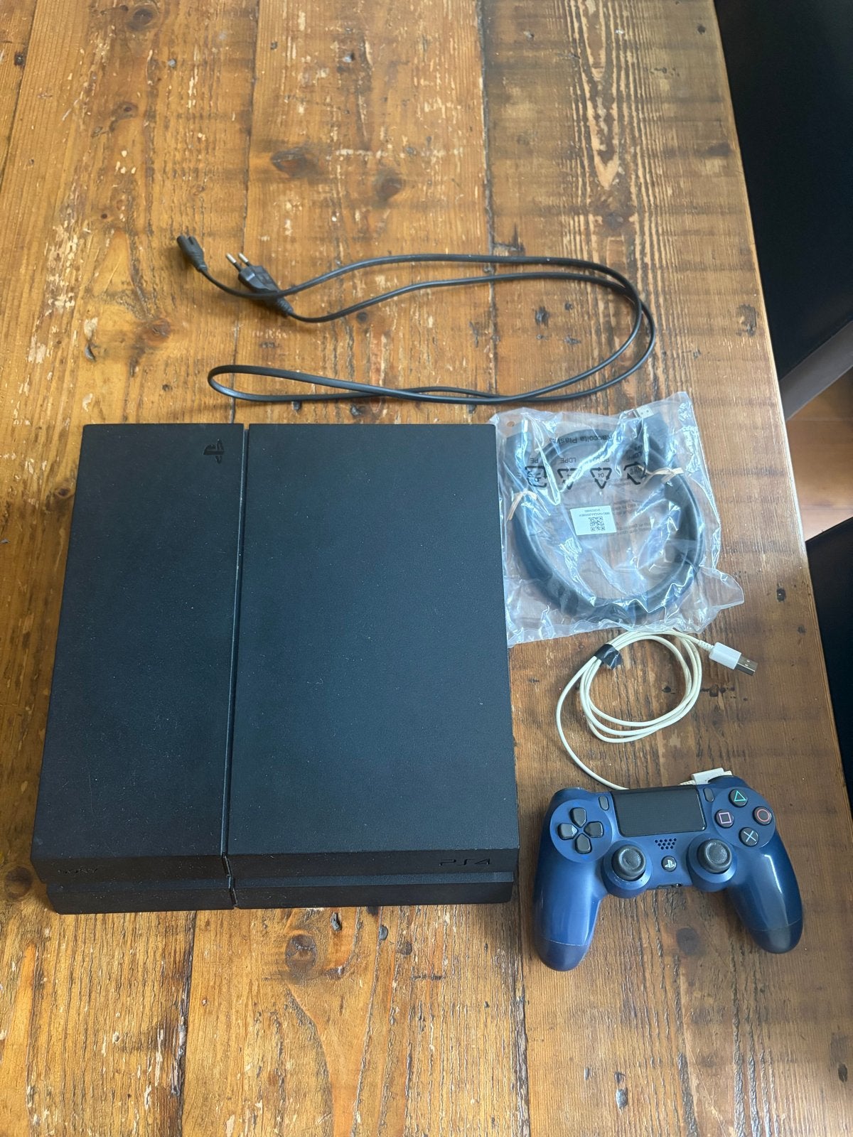 Playstation 4 met controller en alle kabels, Ophalen, Met 1 controller, Original, 500 GB