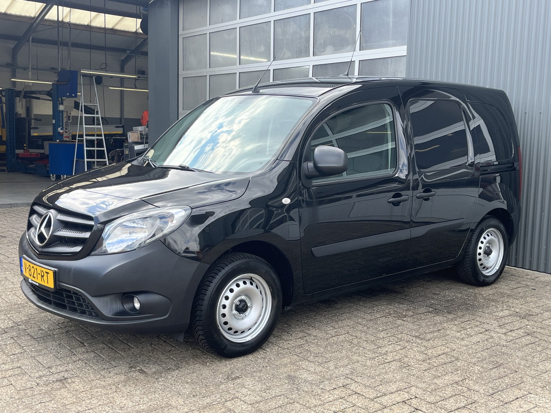 Mercedes-Benz Citan 111 CDI BlueEFFICIENCY btw en Bpm vrij!, Voorwielaandrijving, Stof, 4 cilinders, Bedrijf