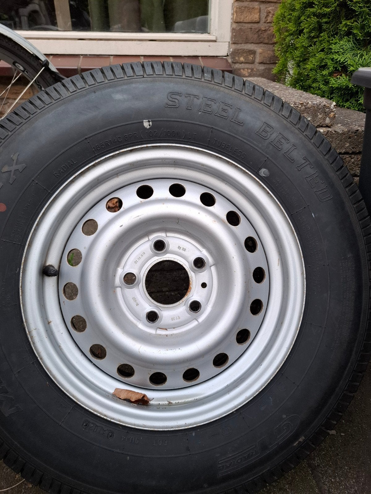2 Velgen met banden 185/R14C - Maxmiler & Viking, Caravans en Kamperen, Ophalen